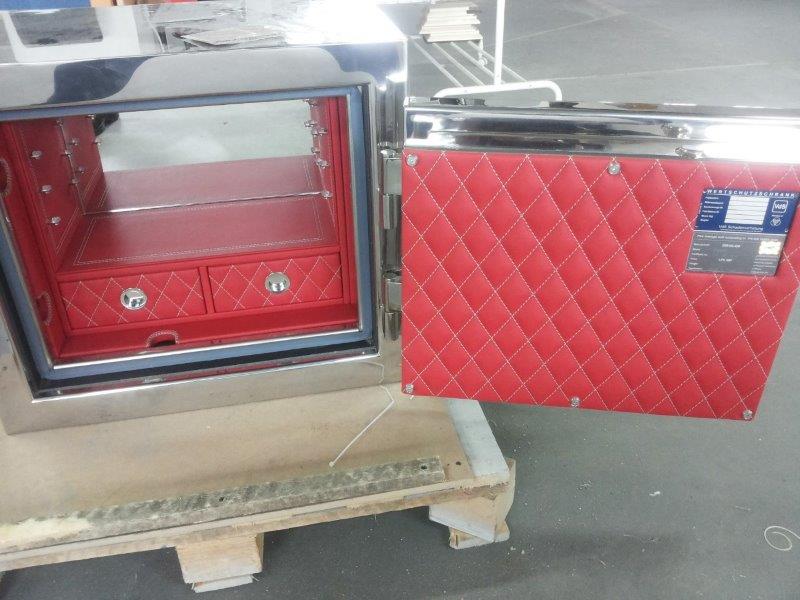 Tapicerowanie sejfów